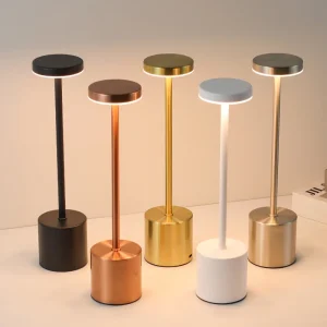 Lumière Intégrale | Lampe de bureau style crème